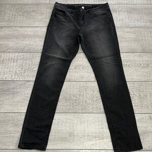 LC Lauren Conrad Women's Black Straight Jeans